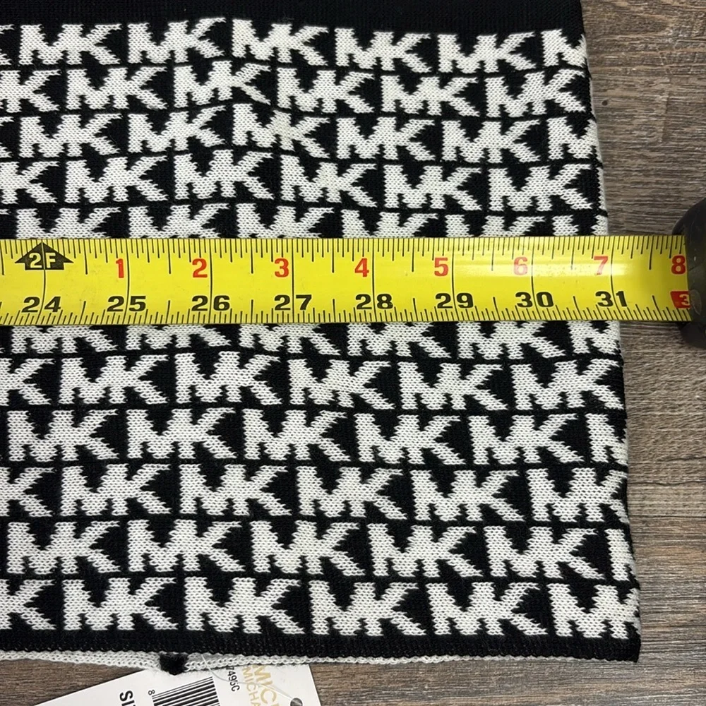 NWT Michael Kors Monogram Infinity Scarf